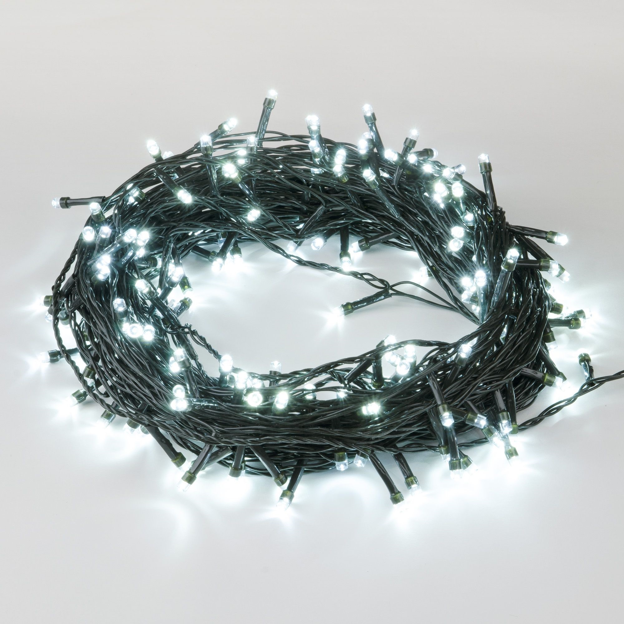 Гирлянда светодиодная, 10м. 100 светодиодов. Белый свет WHITE IP20, провод зеленый