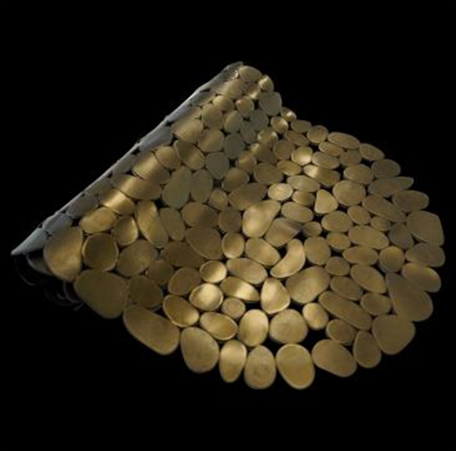 Коврик для ванны "Лунный камень" 36х69 см (цвет античная латунь)