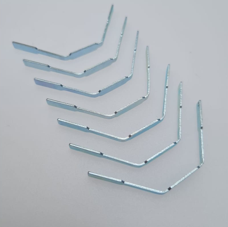 Комплект пружин для микроплинтуса (7шт/уп.) (1)