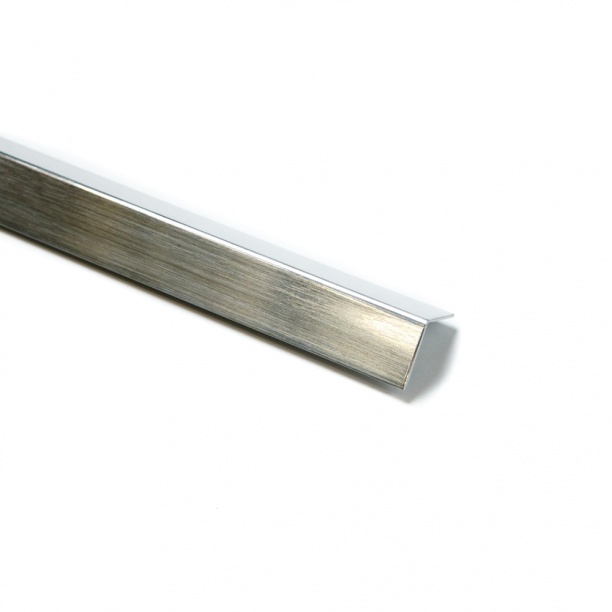 Угол ПВХ 20*20 Серебро (25)