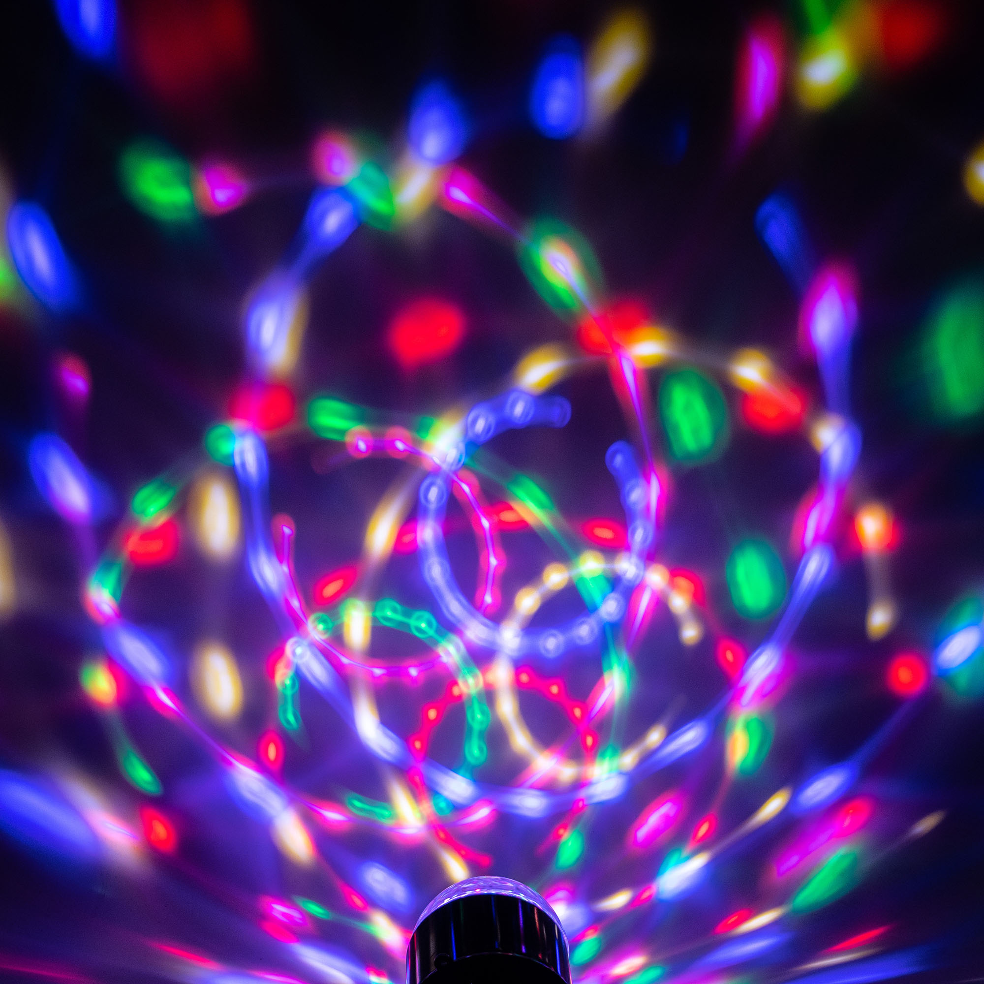 Светодиодный светильник-проектор. Многоцветный. USB провод (в/к). Черный ULI-Q312 3W/RGBYP BLACK